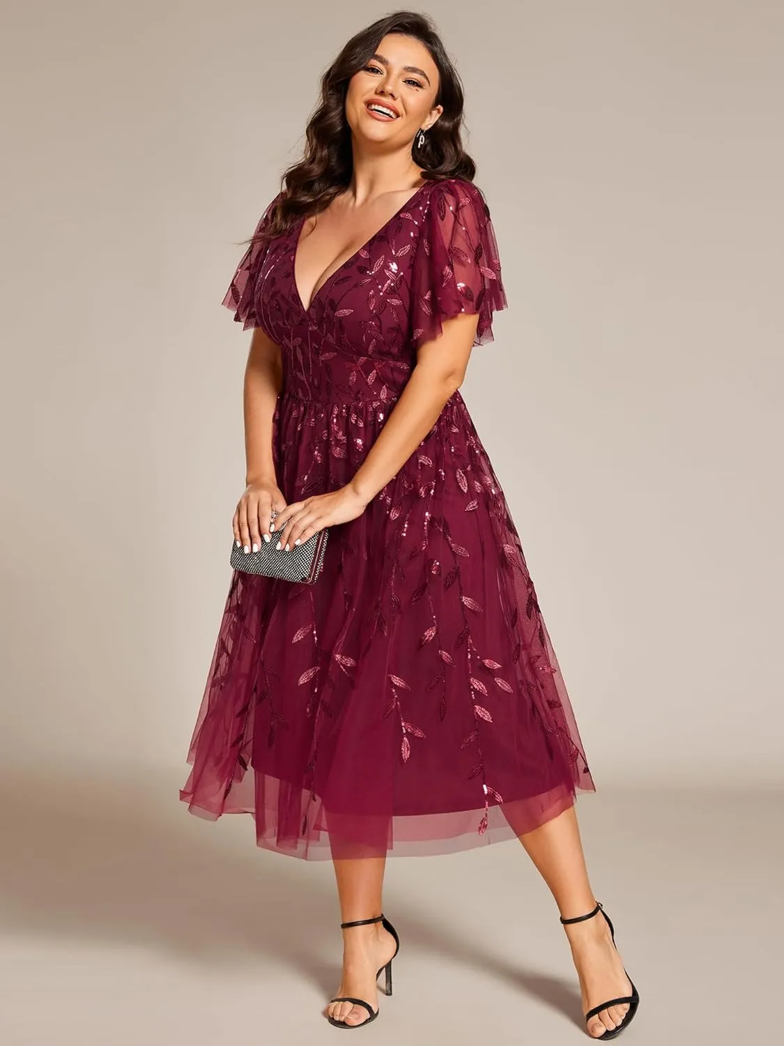 Ever-Pretty Women's V Neck Short Sleeves Embroidery Empire Waist Sequin Plus Size Midi Cocktail Wedding Guest Dresses 2230-DA