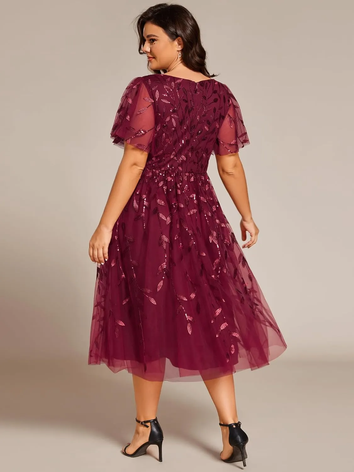 Ever-Pretty Women's V Neck Short Sleeves Embroidery Empire Waist Sequin Plus Size Midi Cocktail Wedding Guest Dresses 2230-DA