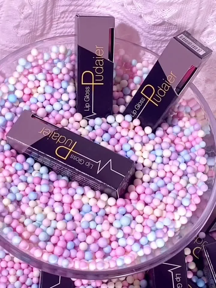 Kissable Colors Long-Lasting Lipsticks