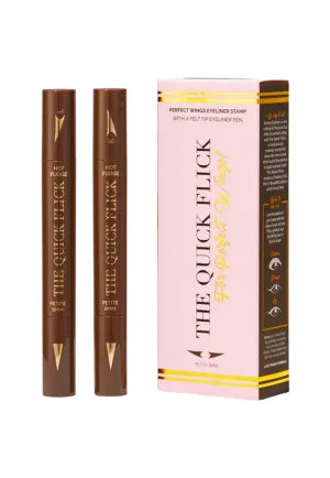 The Quick Flick Winged Eyeliner Stamp - Hot Fudge